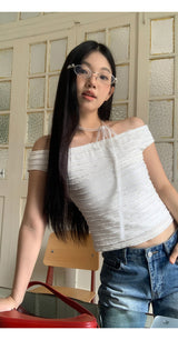 Star frill lace off-shoulder tee