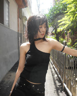 ONE-SHOULDER MUFFLER LACE TOP (BLACK)