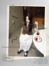 hot sealing plaid white long skirt