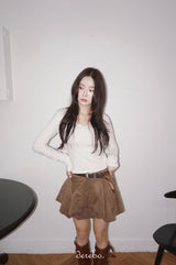 Ivory V-neck Lace Long-sleeved T-shirt