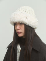 Eskimo Fakefur Beanie - Ivory