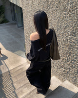 [ORIGINAL] Seer Off-Shoulder Long Sleeve T-Shirt