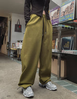 Dello バックライン カーブカット トレーニングパンツ