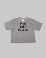 FIND YOUR COLOR Tシャツ (CROP FIT)