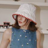 トライアングル ステッチバケットハット (White)