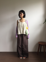 デペ フローラル ボタン ブラウス (2color)