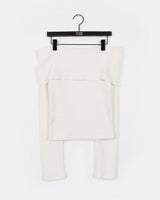 Haezen feminine fit off-shoulder knit T-shirt