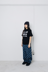 ラブイズディスTシャツ - ブラック