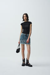 4 strap t (black)