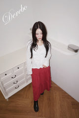 Beagle accentuated shirring frill long-sleeved shirt