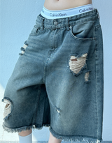 HEART CUPID DAMAGE WASH DENIM BERMUDA💙🖤 - 2 COLORS 2 SIZES