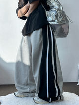 SILVER🩶🤍TWO LINE TRACK BALLOON WIDE PANTS 🖤🩶2COLOR
