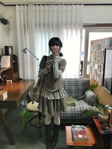 マフフリルTシャツ