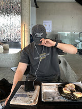 Look ハミアクラックグラフィックピグメントウォッシュドショートスリーブTシャツ