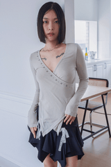 stone v neck t _ light grey
