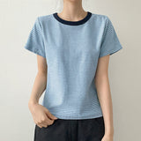 コントラスト ネック ストライプ デリケート ベーシック フィット ショートスリーブ Tシャツ