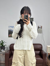 SLIT KNIT