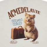 24FW ワールドワイドトラベルクオッカアートワーク半袖Tシャツ (OVERSEAS EXCLUSIVE) クリーム