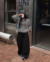 One-pin tuck strap balloon cotton pants