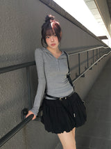 Elvin スリムフィットフード ボタンロングスリーブTシャツ