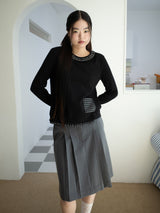 FRILL POCKET T (BLACK)