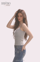 コジーレーススリーブレスTシャツ