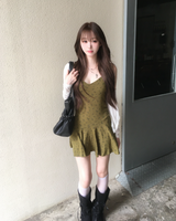 Slim crop cardigan