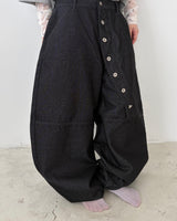 Slant Button Denim Pants