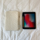 Clam タブレット＆ラップトップケース _ ソフトクリーム (11 inch)