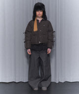RIBBON COLLAR SHORT PUFFER (CHARCOAL)_F24ZA955