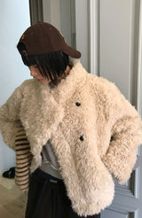 ダイアゴナルボタンファージャケット