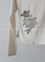 Purfum Flower Off-Shoulder T-Shirt