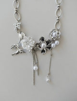 VINTAGE FLOWER TASSLE NECKLACE