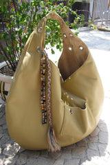 EYELET LEATHER BAG - LARGE (BUTTER)