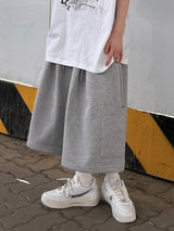 one-pocket lettering bermuda pants