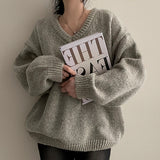 Lotruz V-neck knitwear