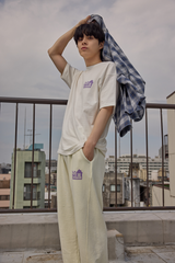 QT8 x USA TAKUMA ステイケイション·スウェットパンツ (クリーム)