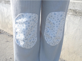 フローラルパッチパンツ