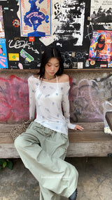 Item Span off shoulder long sleeve tee