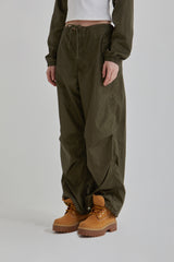 PARACHUTE PANTS