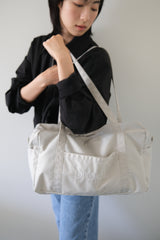 standard duffle bag (light grey)