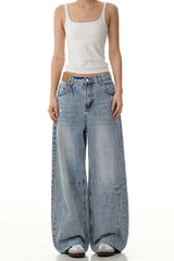 Distressed Blade Banana Jeans