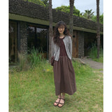 fair sleeveless dress