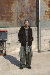 STUD LINE PATTERN HOOD ZIP-UP