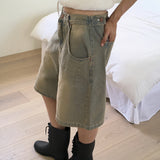 Tacoon Button Oversized-Fit Half-Length Bermuda Denim Pants