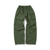 Packable parachute cargo pants / Evergreen