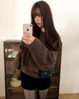 Lati Basic Wool Round Neck Loose Fit Long Sleeve Knit