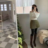 ミニマルトーンスカート