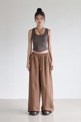 Applique Point Sweatpants - BROWN