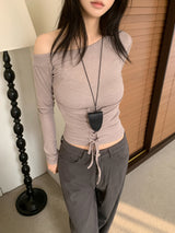 ロアナバックコルセットワンオフショルダーTシャツ